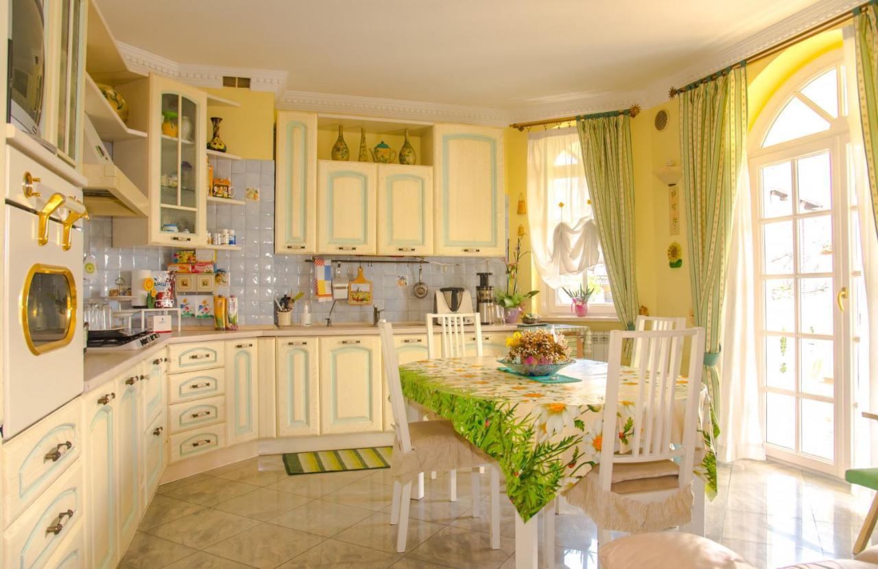 Alexander'S Home Collecorvino Buitenkant foto